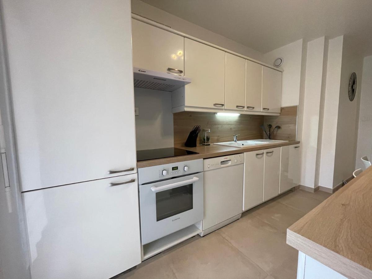 Domaine D'Ahmosis, Modern 2 Bedrooms Refurbished Apartment, F3 Moderne Fraichement Renove ル·カネ エクステリア 写真