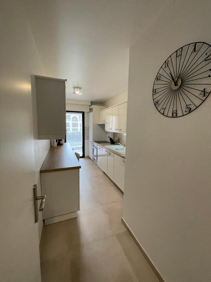 Domaine D'Ahmosis, Modern 2 Bedrooms Refurbished Apartment, F3 Moderne Fraichement Renove ル·カネ エクステリア 写真